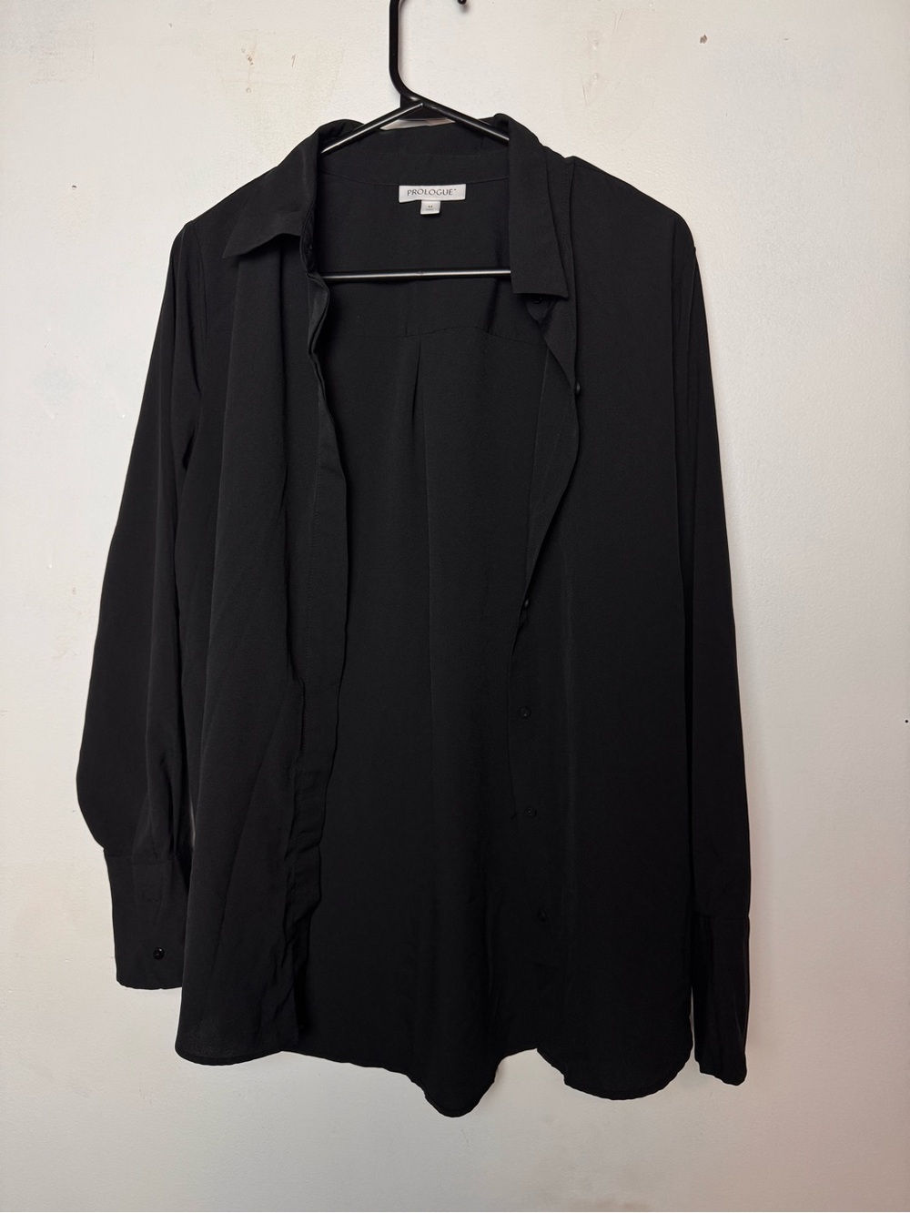 Prologue black button up size-Medium